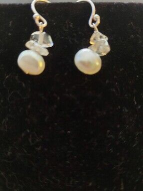 Dainty Pearl Like Earrings